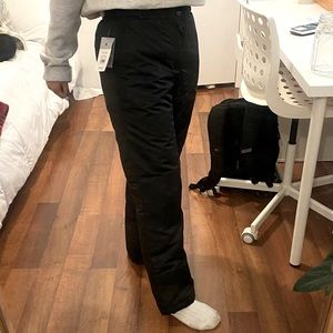 Black Swiss Tech snow pants!